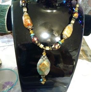 Beautiful vintage inspired beaded necklace